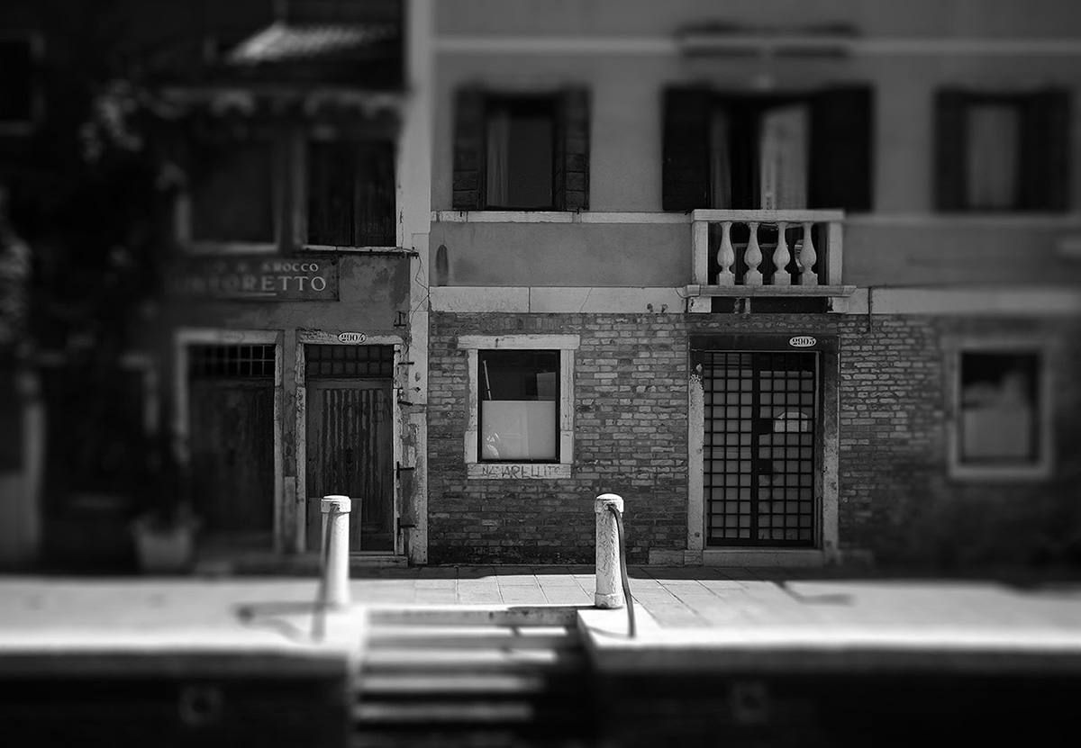 Italian Storefront in Venice